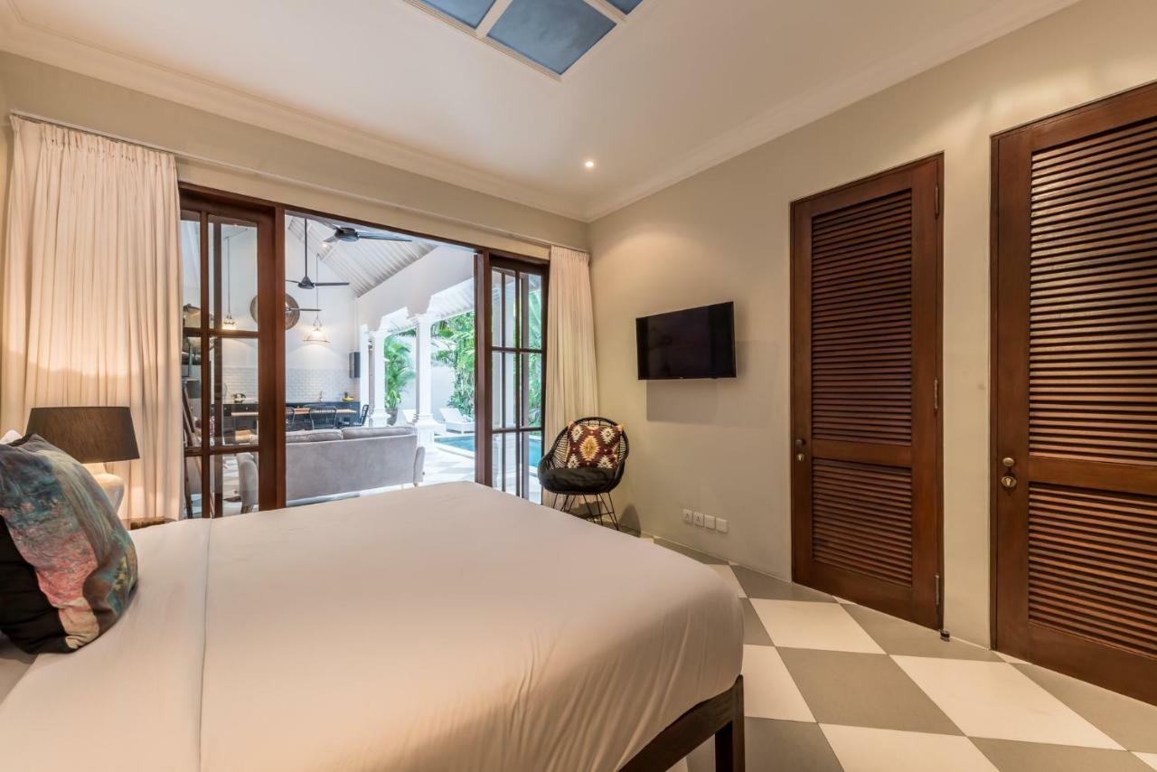 Central 3 Bedroom Villa Close To Seminyak Beach Dış mekan fotoğraf